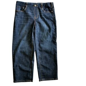 Women's Petite Cropped Blue Jeans